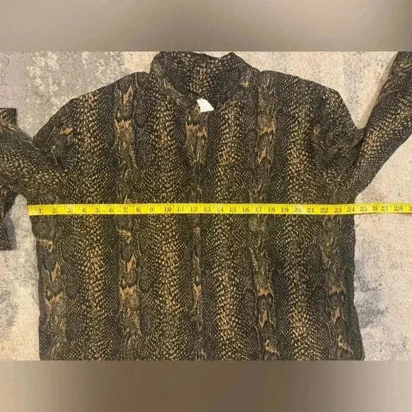 Women’s Black Long Sleeve Jordan Women Blouse - Picture 5 of 6